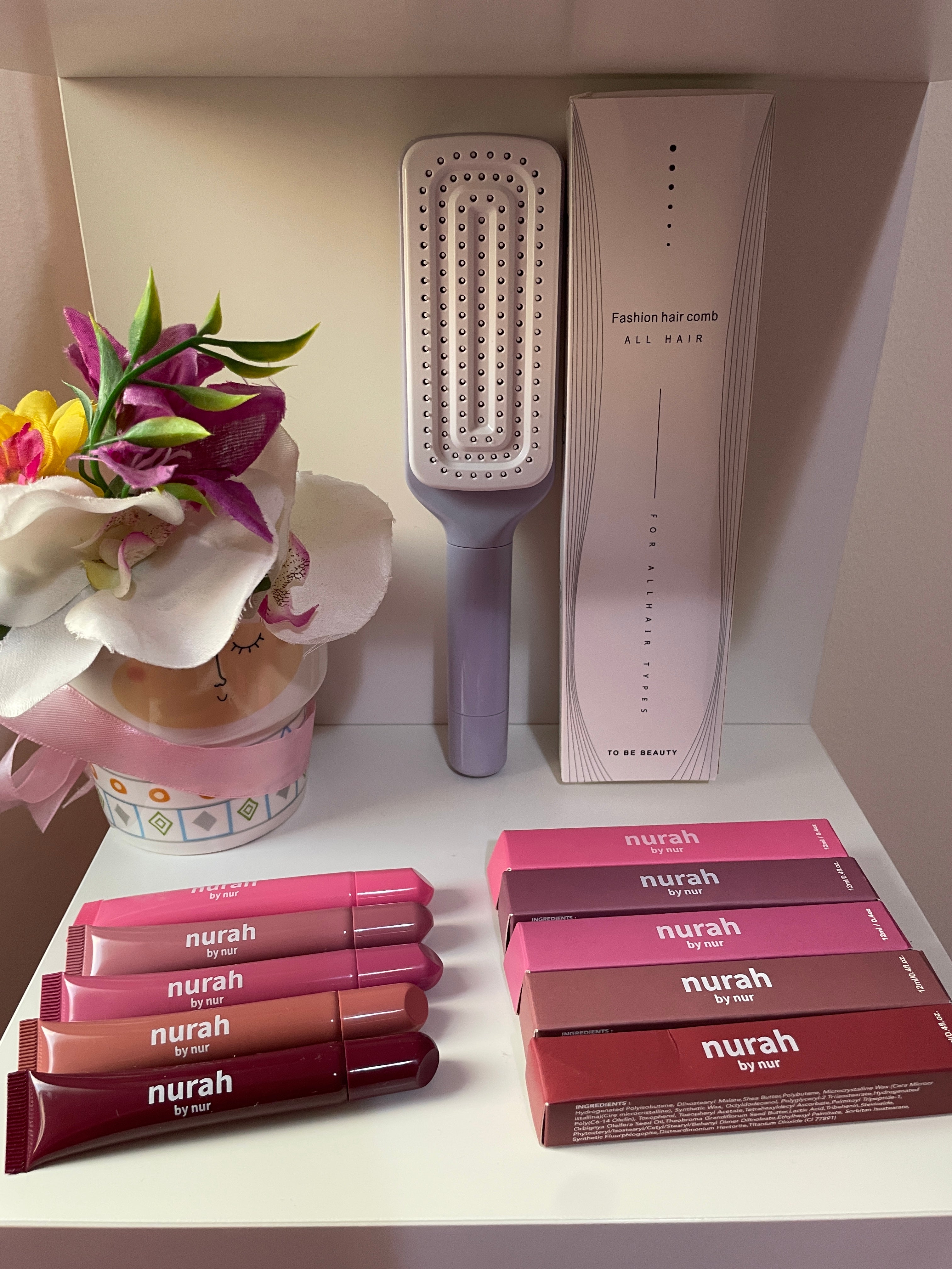 Nurah Gloss + Nurah Brush