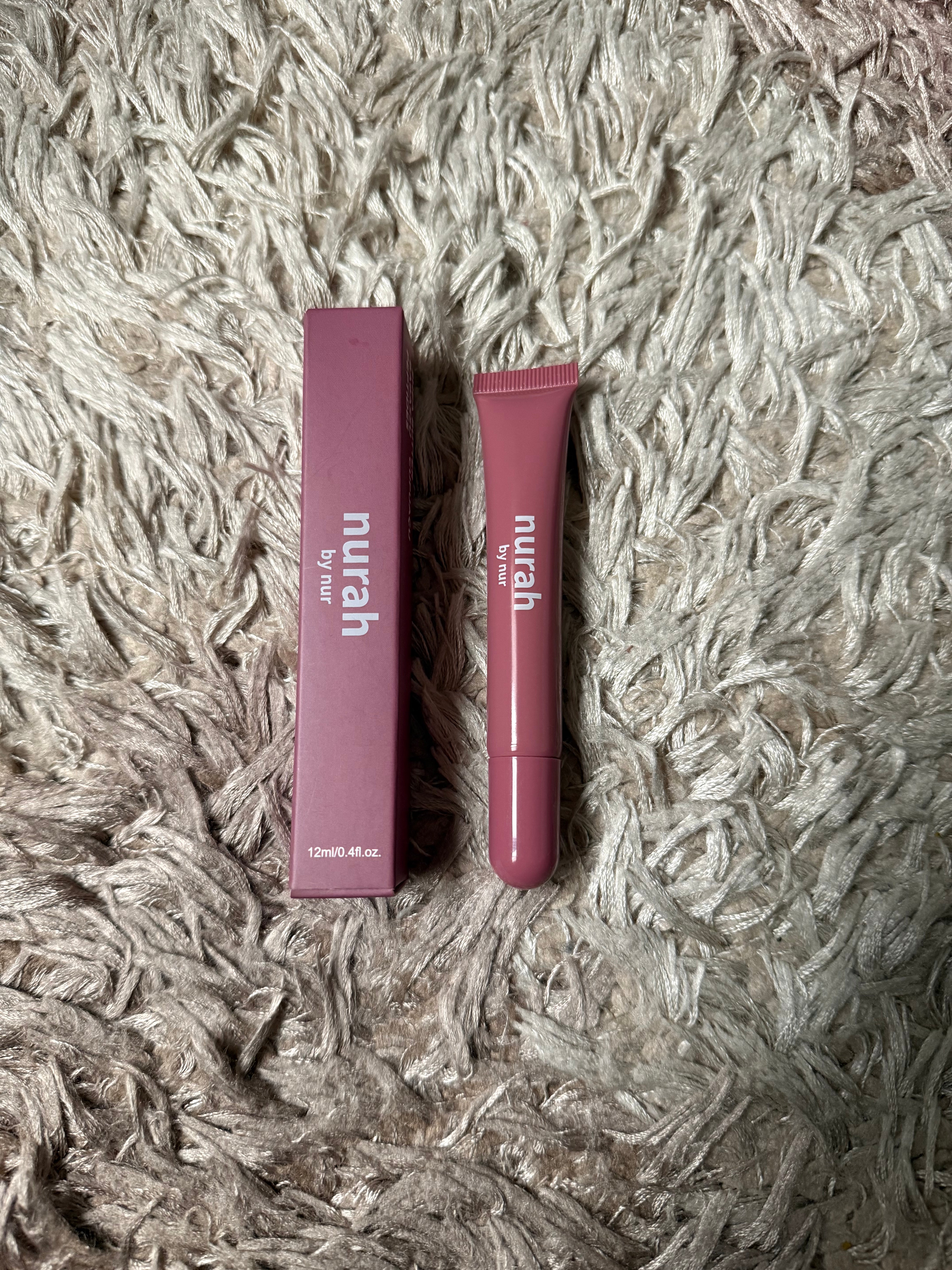 Nurah Gloss + Nurah Brush
