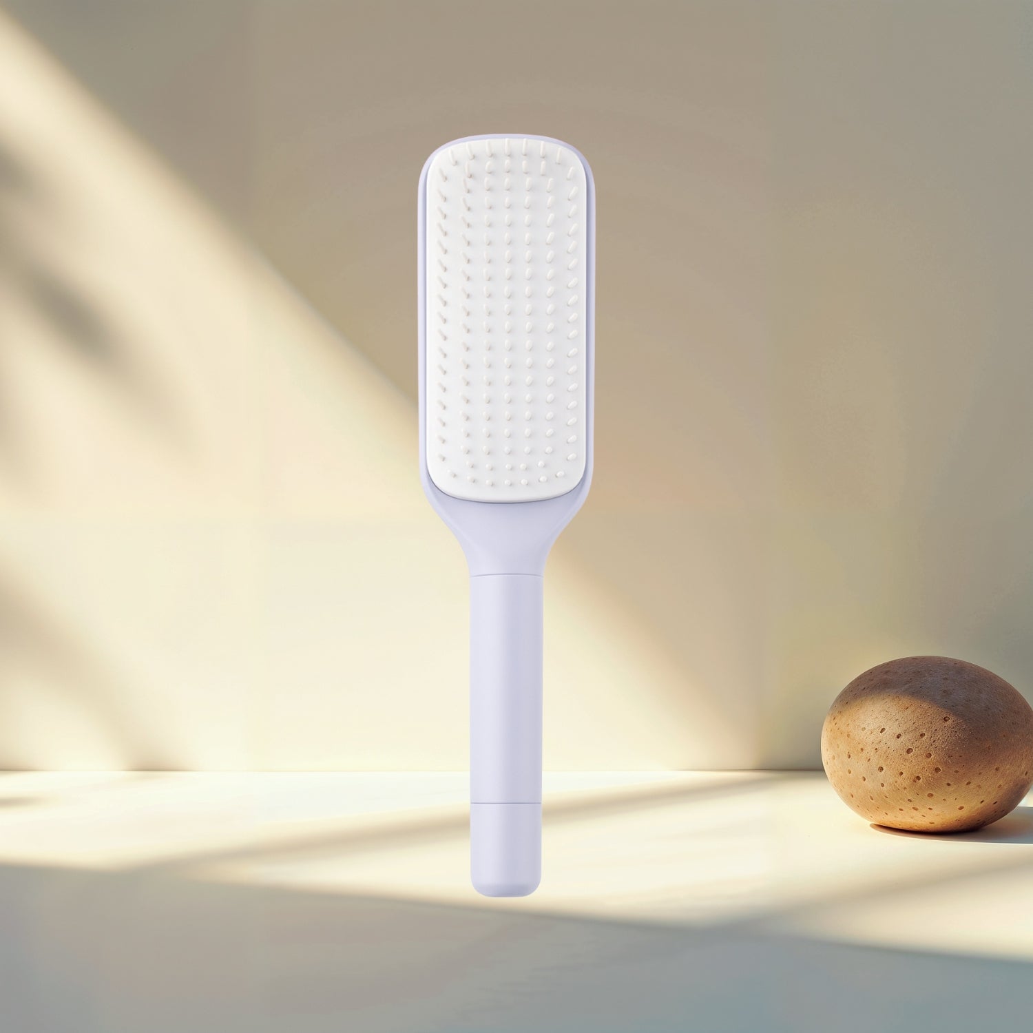 Nurah Frizz-Free Brush